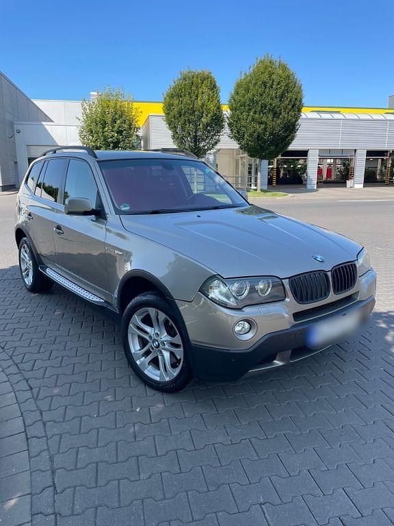 Braun Gebraucht 2008 BMW X3 Performance SUV | 6.990 € (Guter Preis) - Bild 1/4