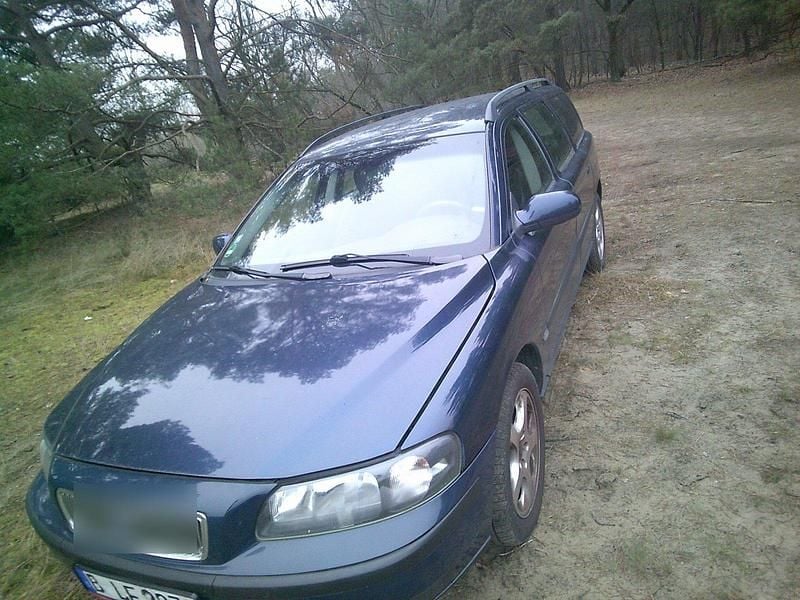 Gebraucht Volvo V70 140 PS (102 kW) 2002 Blau Kombi
