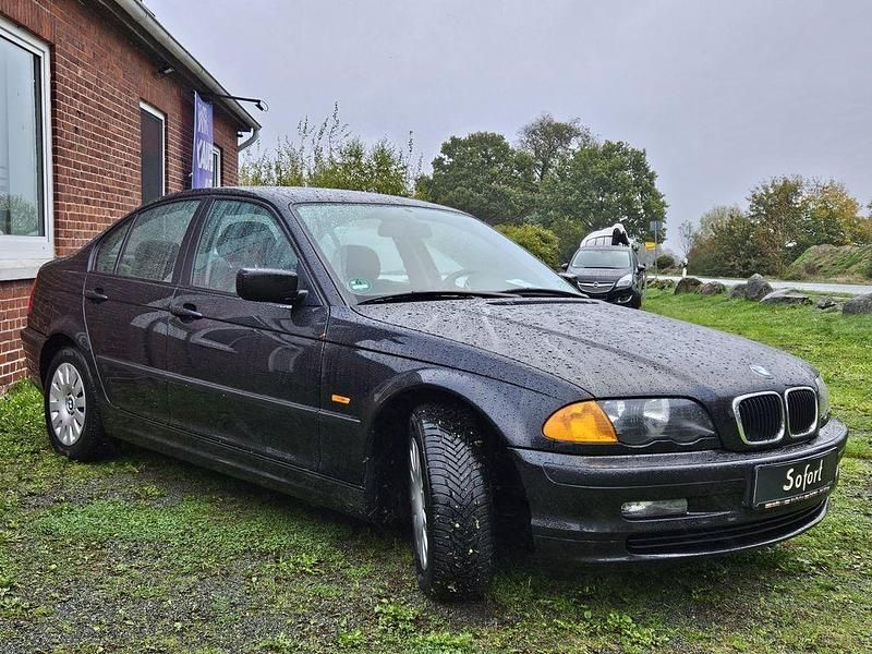 Schwarz Gebraucht 2001 BMW 316 Limousine | 2.975 € (Guter Preis) - Bild 1/1