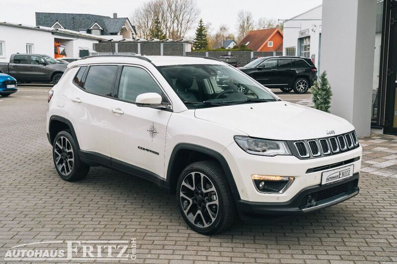Weiß Gebraucht 2017 Jeep Compass Limited SUV | 15.870 € (Fairer Preis) - Bild 1/4