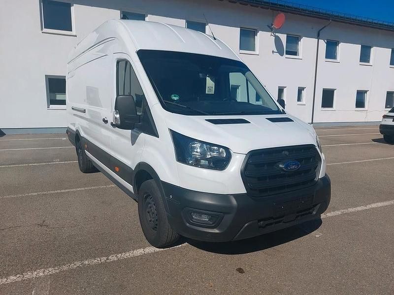 Second-hand Ford Transit 131 CP (96 kW) 2024 Alb Berlinǎ