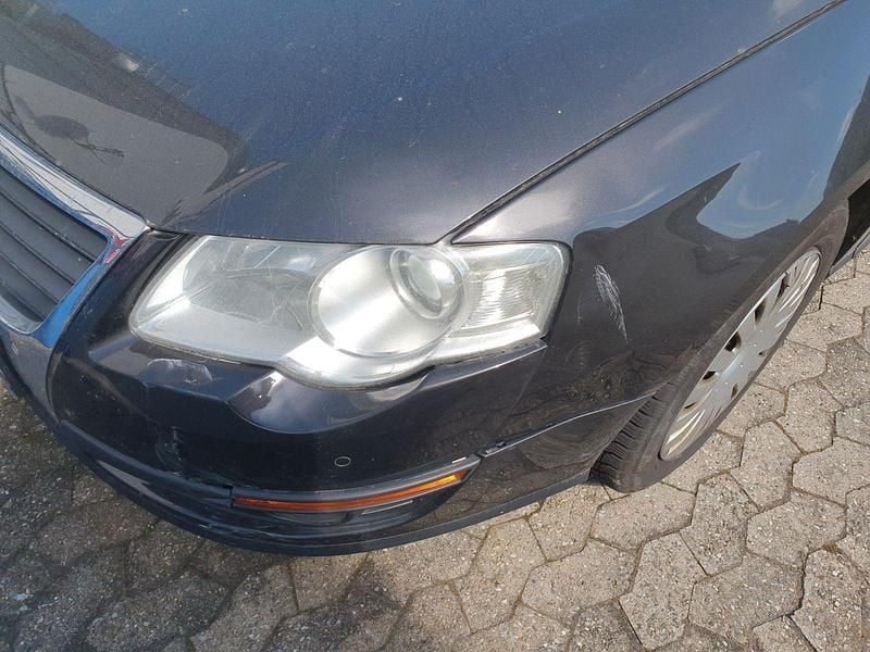 Gebraucht VW Passat Trendline 122 PS (89 kW) 2010 Schwarz Kombi