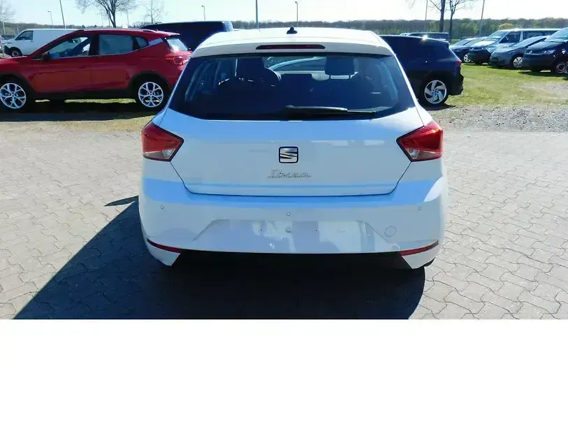 Gebraucht Seat Ibiza Style 95 PS (69 kW) 2024 Nevadaweiss s9rweiß Kleinwagen