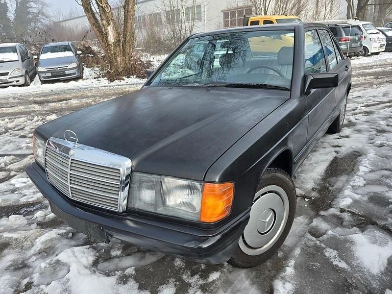 Schwarz Gebraucht 1986 Mercedes 190 Limousine | 3.490 € - Bild 1/4