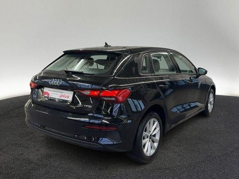 Gebraucht Audi A3 Basis 110 PS (80 kW) 2023 A2 brillantschwarz Limousine