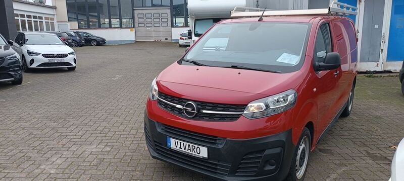 Rubin rot Gebraucht 2019 Opel Vivaro Edition Van | 22.950 € (Teuer) - Bild 1/4
