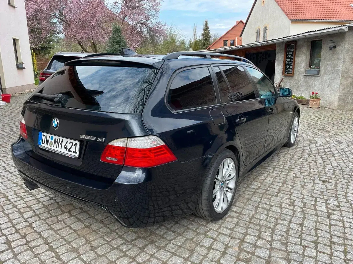 Gebraucht BMW 525 Performance 218 PS (160 kW) 2006 Schwarz Kombi