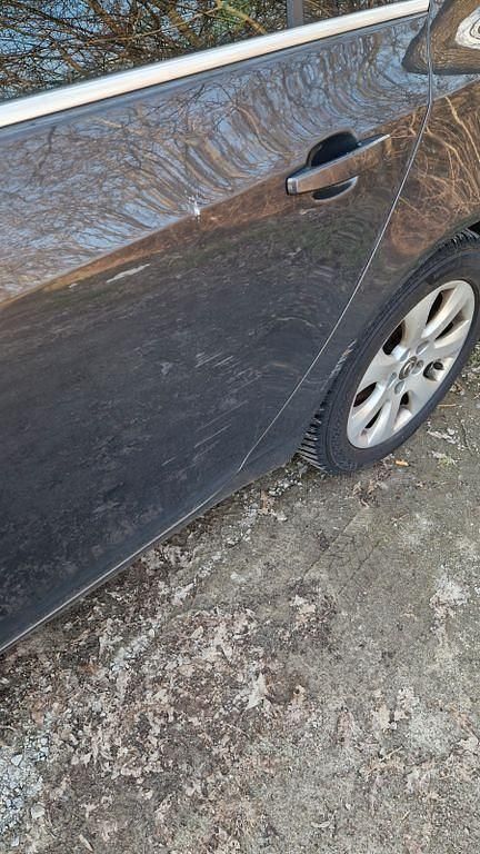 Gebraucht Opel Insignia Edition 136 PS (100 kW) 2016 Grau Limousine