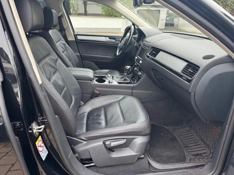 Gebraucht VW Touareg Terrain Tech 262 PS (192 kW) 2017 Schwarz SUV