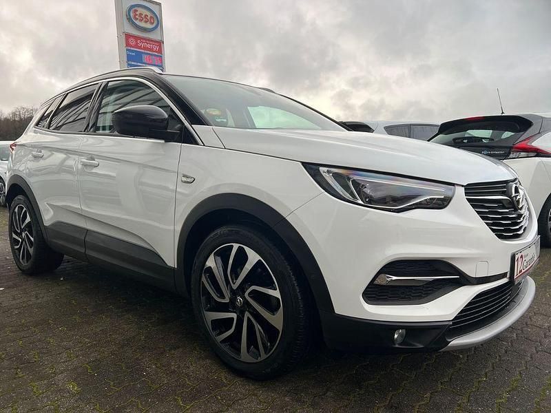 Weiß Gebraucht 2018 Opel Grandland X Ultimate SUV | 13.999 € (Fairer Preis) - Bild 1/4
