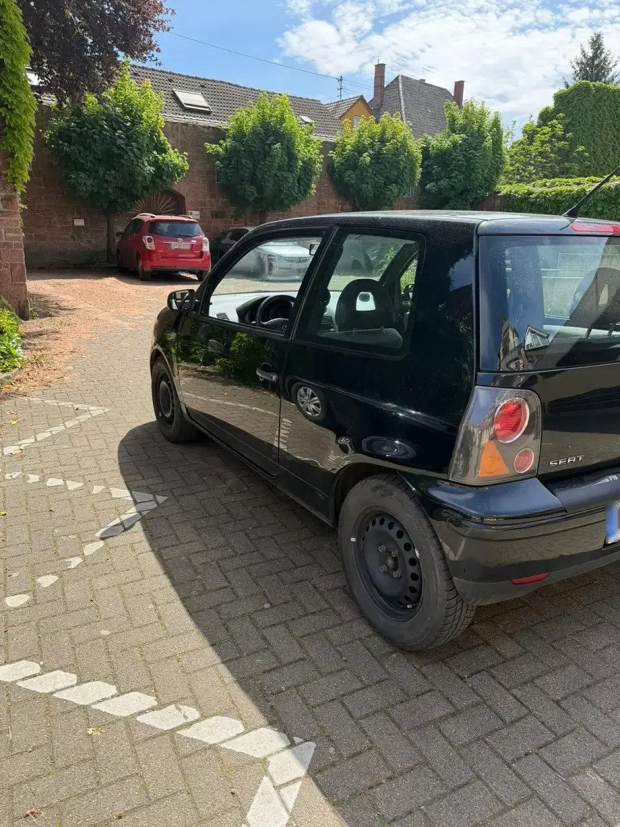 Gebraucht Seat Arosa 50 PS (36 kW) 2001 Schwarz Kleinwagen