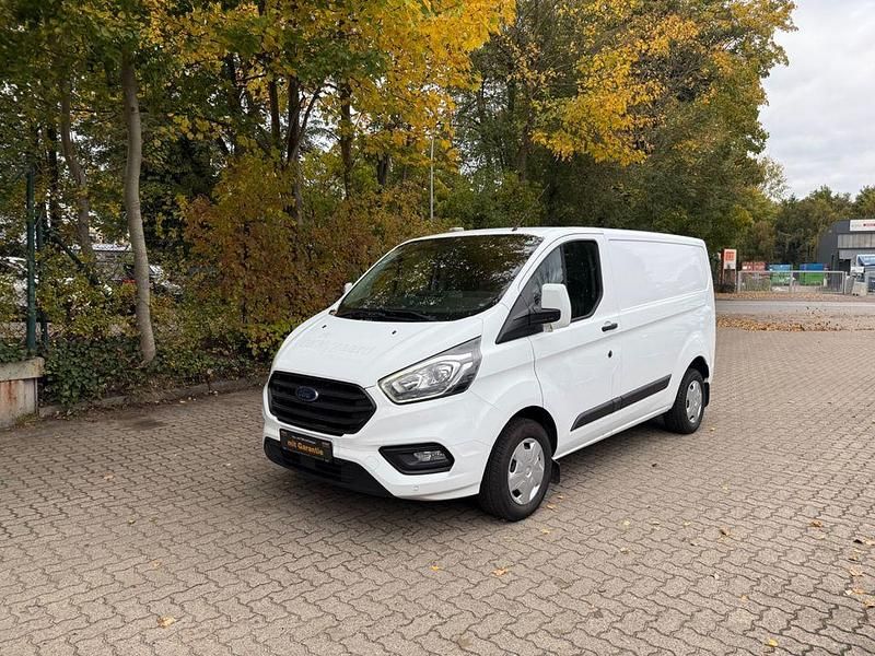 Second-hand Ford Transit Custom 131 CP (96 kW) 2019 Alb Monovolum