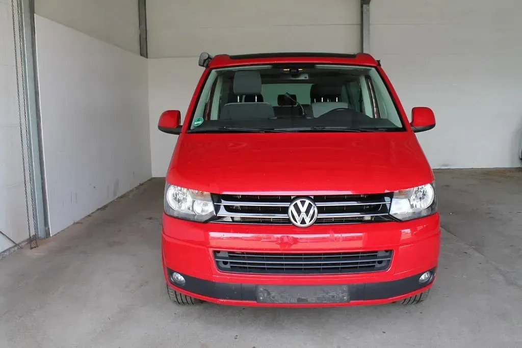 Gebraucht VW California Beach 140 PS (102 kW) 2014 Rot Van