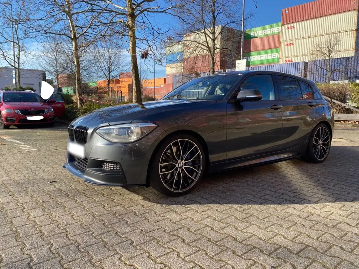 Gebraucht BMW M135 M Performance 400 PS (294 kW) 2012 Grau Kleinwagen