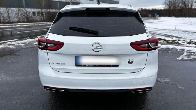 Gebraucht Opel Insignia 170 PS (125 kW) 2021 Weiß Kombi