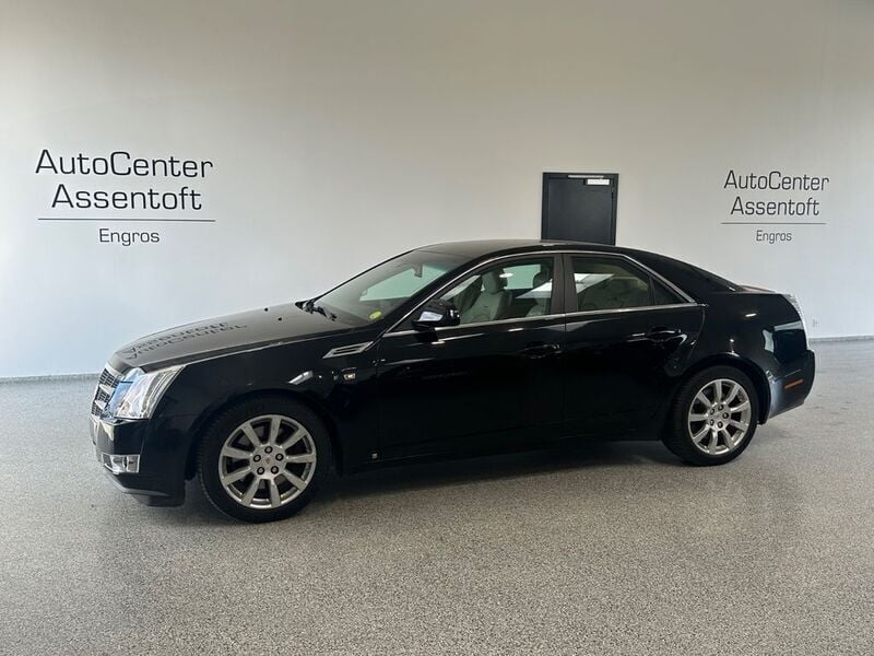 Schwarz Gebraucht 2010 Cadillac CTS Limousine | 5.800 € (Superpreis) - Bild 1/4