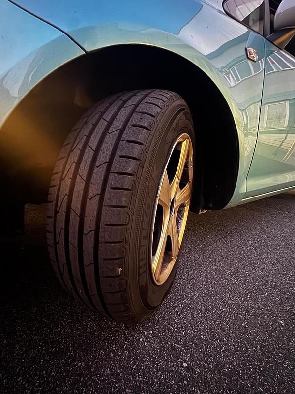 Gebraucht Opel Corsa 100 PS (73 kW) 2011 Blau Kleinwagen
