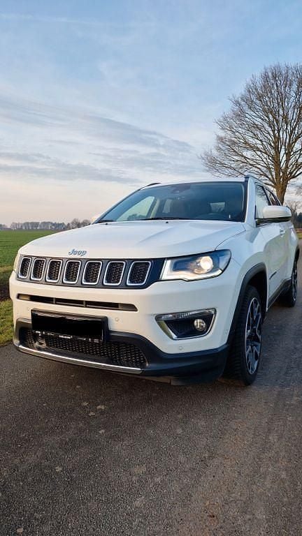 Gebraucht Jeep Compass Limited 140 PS (102 kW) 2017 Weiß SUV