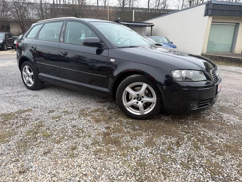 Schwarz Gebraucht 2007 Audi A3 Sportback Ambition Kleinwagen | 2.999 € (Guter Preis) - Bild 1/4