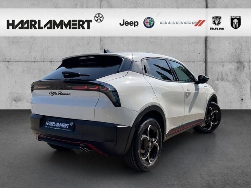 Gebraucht Alfa Romeo GT Junior Edizione Speciale 136 PS (100 kW) 2025 Weiß SUV