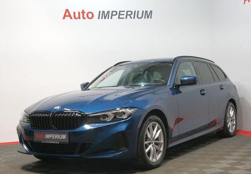 Blau Gebraucht 2023 BMW 320 Shadowline Limousine | 29.790 € (Superpreis) - Bild 1/4