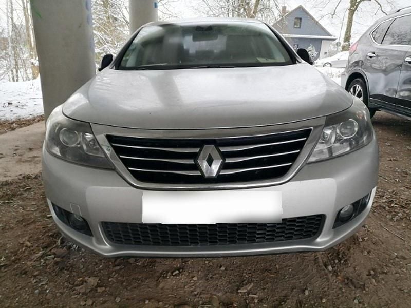 Gebraucht Renault Latitude 150 PS (110 kW) 2011 Silber Limousine