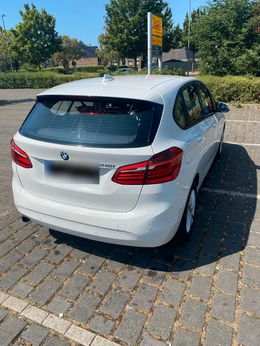 Gebraucht BMW 218 Active Tourer 2016 Weiß Van / Kleinbus