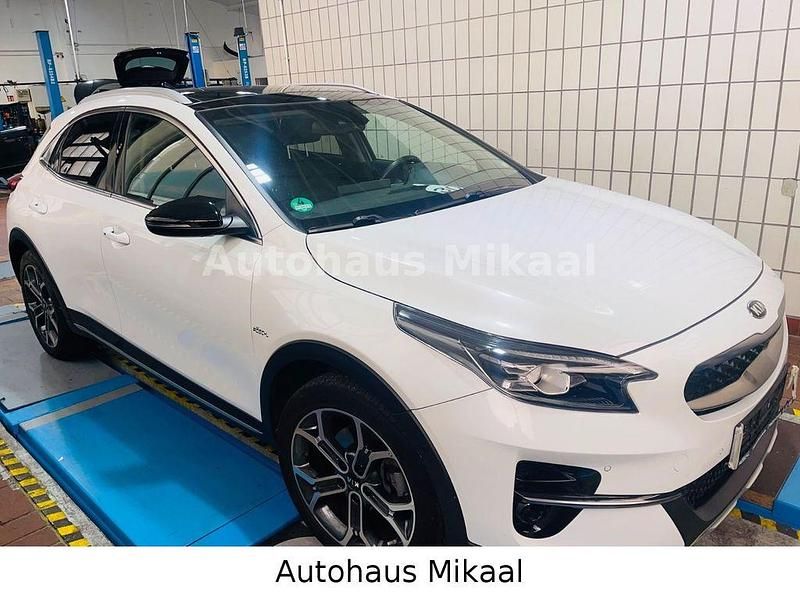 (hw2) deluxeweiss met. Gebraucht 2020 Kia XCeed Platinum Edition SUV | 20.999 € (Etwas zu teuer) - Bild 1/4