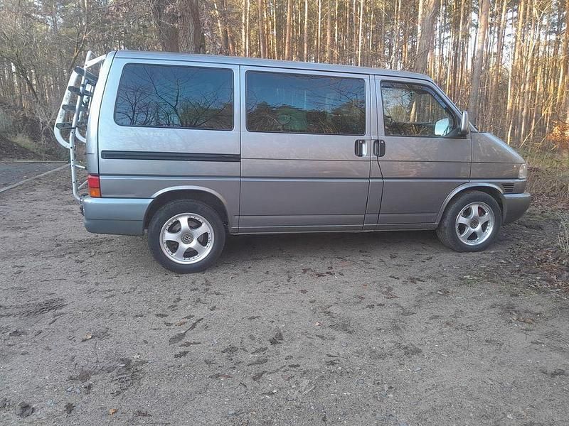 Używany VW T4 Edition 190 KM (139 kW) 2003 Szary Van
