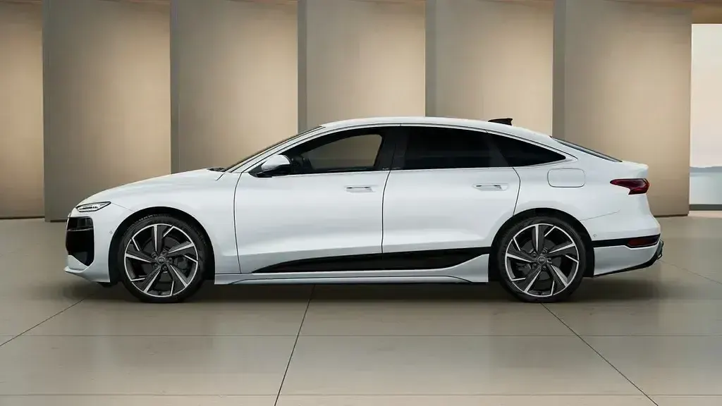 Gebraucht Audi e-tron Sportback Ambiente 154 kW (210 PS) 2025 Weiß SUV