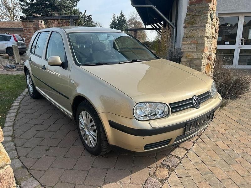 Gebraucht VW Golf IV 75 PS (55 kW) 2002 Beige Limousine
