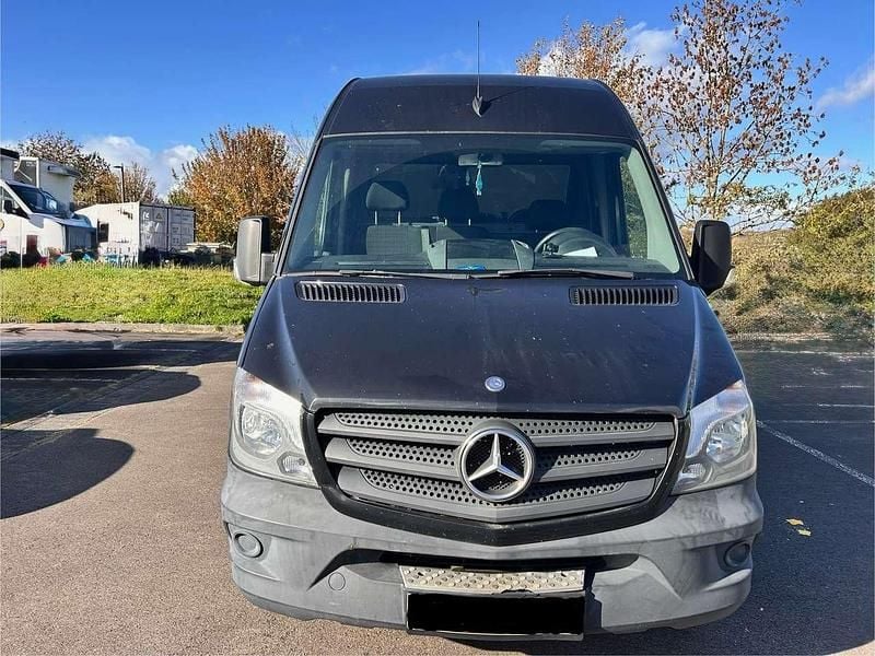 Schwarz Gebraucht 2015 Mercedes Sprinter Van | 10.900 € (Fairer Preis) - Bild 1/4