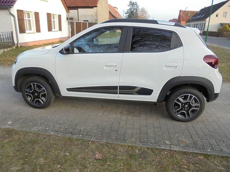 Gebraucht Dacia Spring Comfort 33 kW (45 PS) 2022 Weiß Kleinwagen