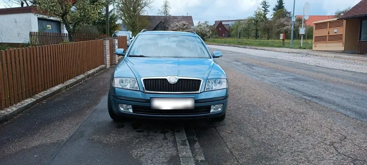 Gebraucht Skoda Octavia Classic 102 PS (75 kW) 2007 Grau Kombi