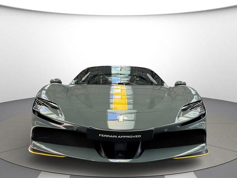 Gebraucht Ferrari SF90 2025 Grigio scuro Cabrio