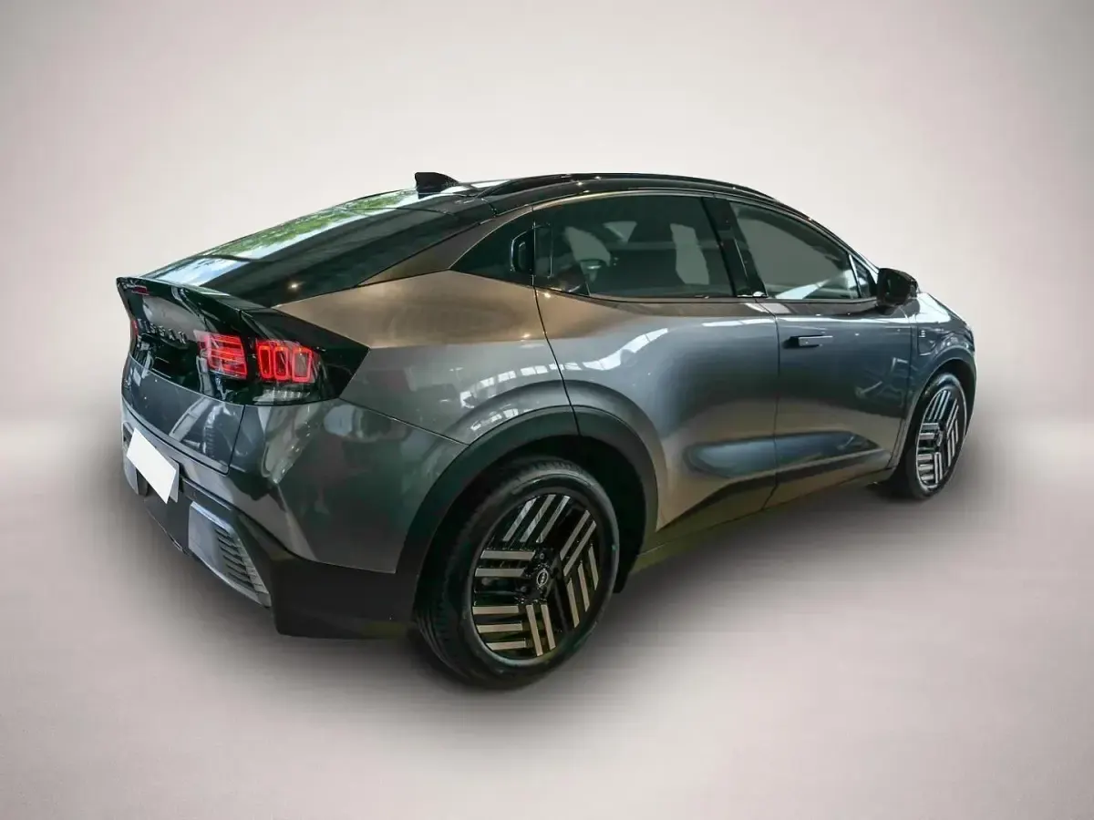 Neu Nissan Leaf Advance 160 kW (218 PS) 2026 Manufacturer SUV