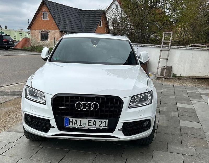 Weiß Gebraucht 2015 Audi Q5 S-Line SUV | 18.000 € (Fairer Preis) - Bild 1/4