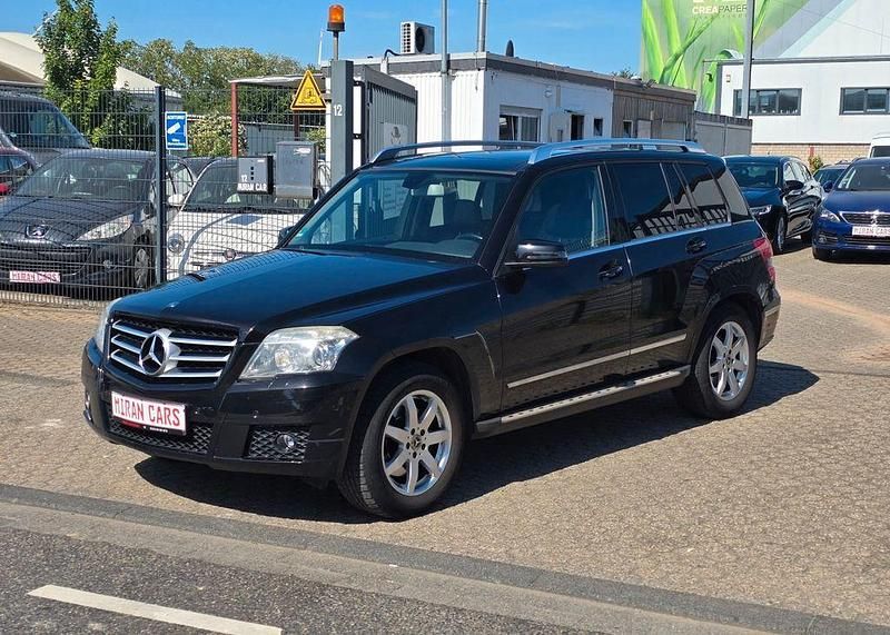 Schwarz Gebraucht 2009 Mercedes GLK320 SUV | 4.500 € (Fairer Preis) - Bild 1/4