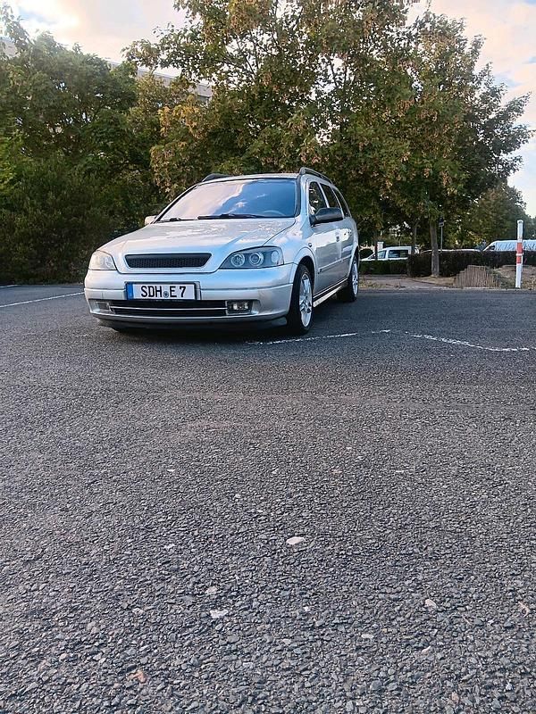 Silber Gebraucht 2003 Opel Astra Kombi | 800 € (Guter Preis) - Bild 1/4