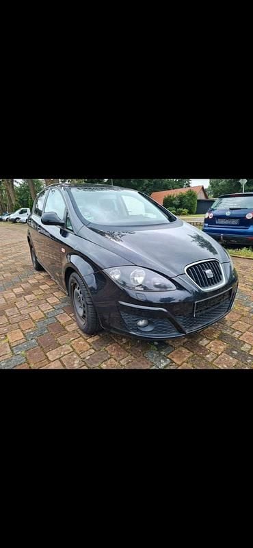 Gebraucht Seat Altea 105 PS (77 kW) 2011 Schwarz Limousine