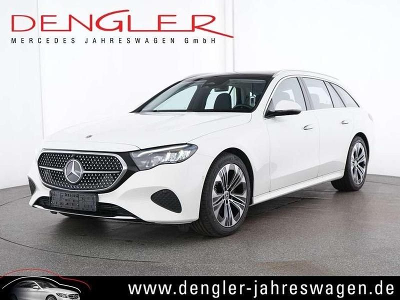 Polarweiss Gebraucht 2024 Mercedes E220 Advanced Kombi | 48.590 € (Guter Preis) - Bild 1/4