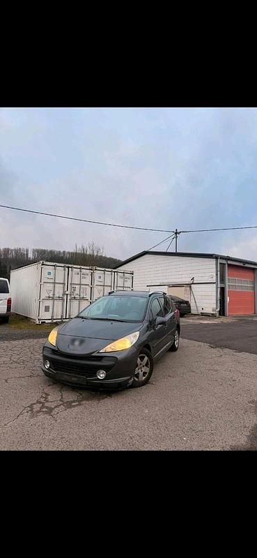 Gebraucht Peugeot 207 95 PS (69 kW) 2009 Grau Kombi