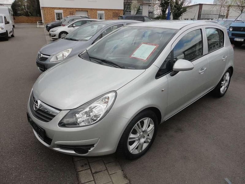 Gebraucht Opel Corsa Basis 60 PS (44 kW) 2008 Starsilber iii m2 Kleinwagen