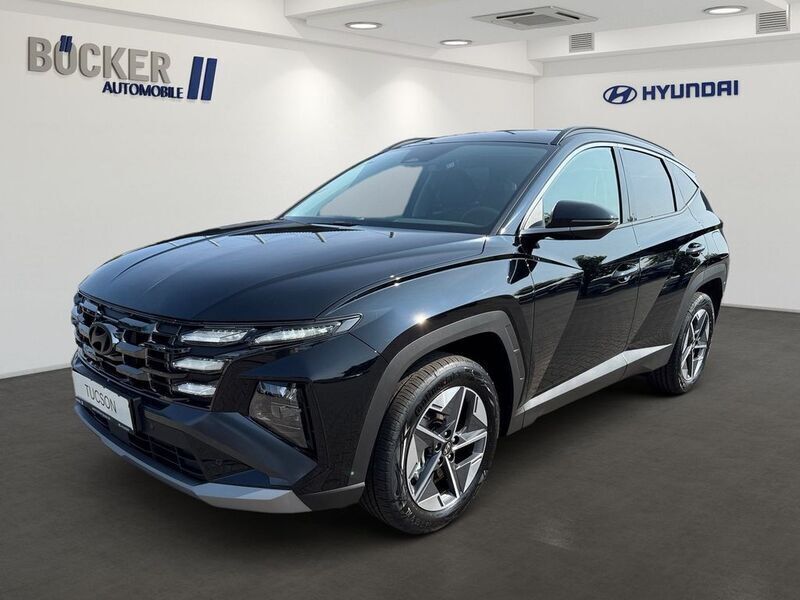 Black metallic Neu 2025 Hyundai Tucson Trend SUV | 31.980 € (Superpreis) - Bild 1/4
