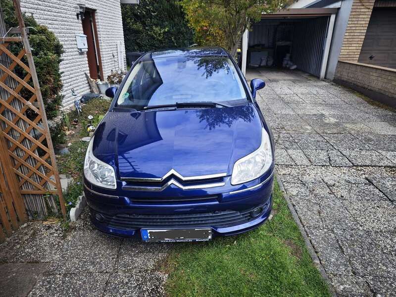 Blau Gebraucht 2007 Citroën C4 Exclusive Limousine | 1.900 € (Guter Preis) - Bild 1/4