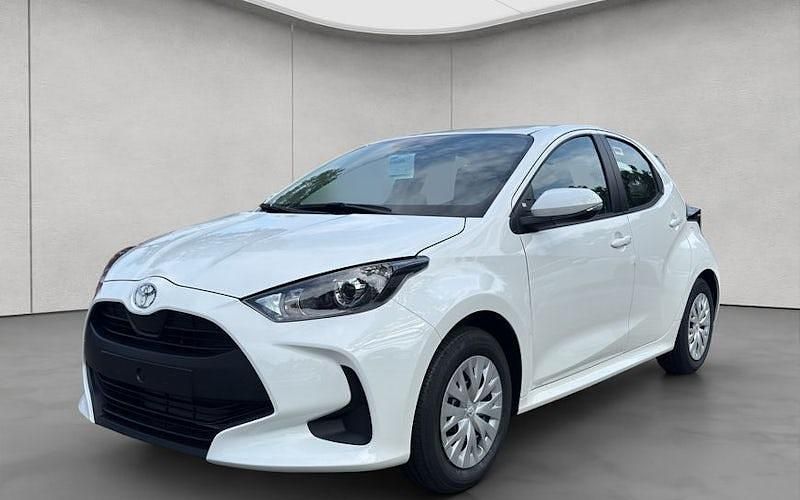 Weiß Neu 2025 Toyota Yaris Hybrid Business Edition Limousine | 25.790 € (Fairer Preis) - Bild 1/4