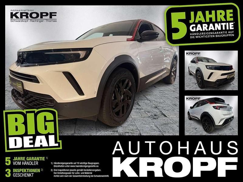 Jade weiss/arktis weiss Gebraucht 2023 Opel Mokka-e GS Line SUV | 19.990 € (Fairer Preis) - Bild 1/4