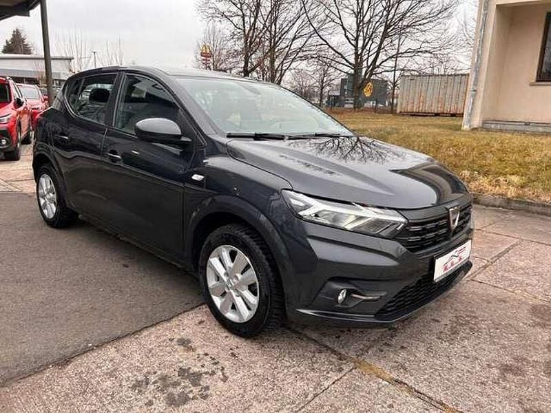 Gebraucht Dacia Sandero 91 PS (66 kW) 2022 Schwarz Limousine