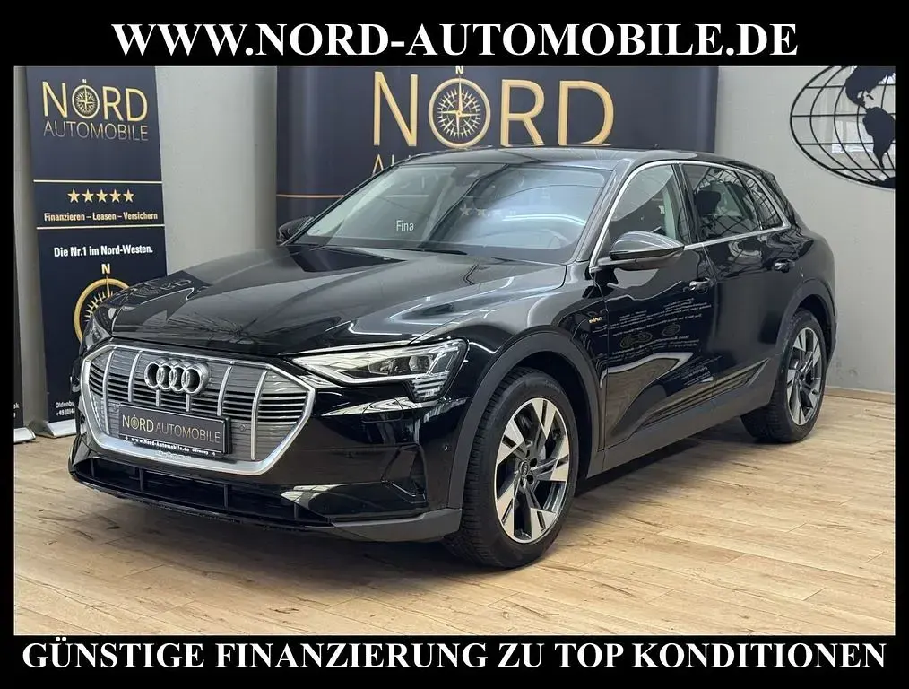 Używany Audi e-tron Sport 230 kW (313 KM) 2022 Czarny SUV