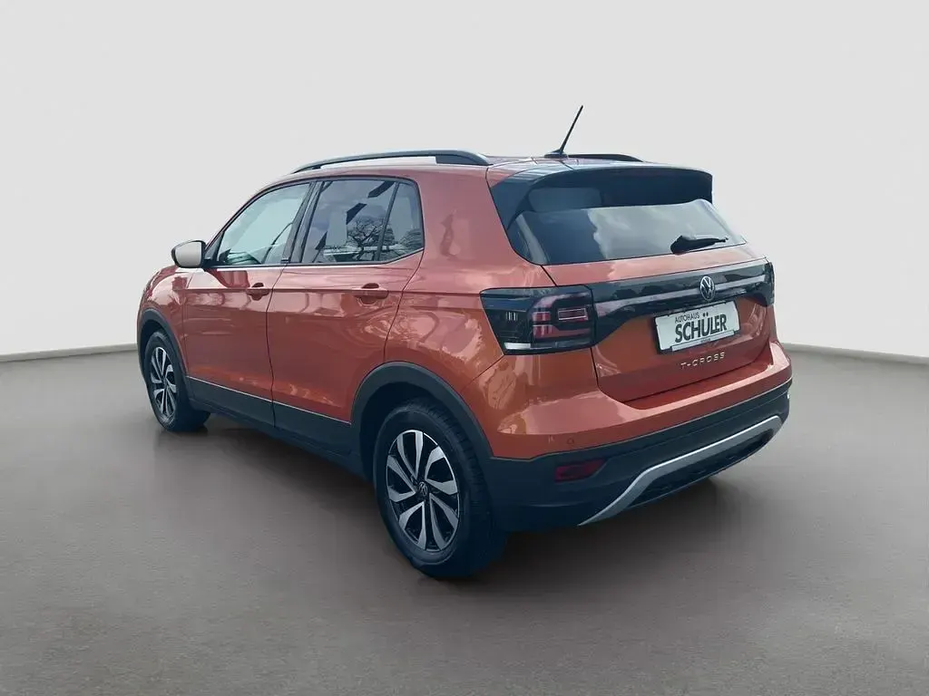Gebraucht VW T-Cross Active 110 PS (80 kW) 2021 Orange SUV